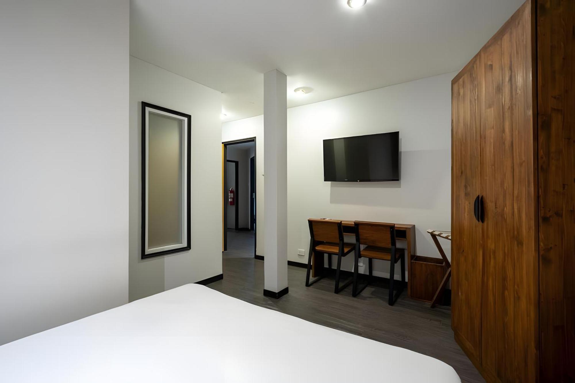 Go Inn Sukhumvit Soi 20 Bts Asok Bangkok Bagian luar foto