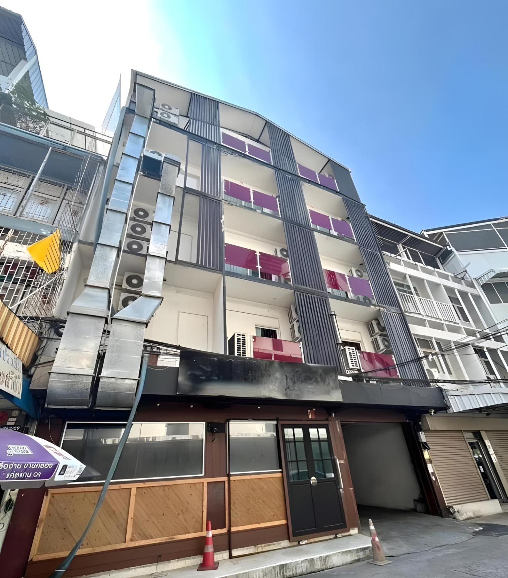 Go Inn Sukhumvit Soi 20 Bts Asok Bangkok Bagian luar foto